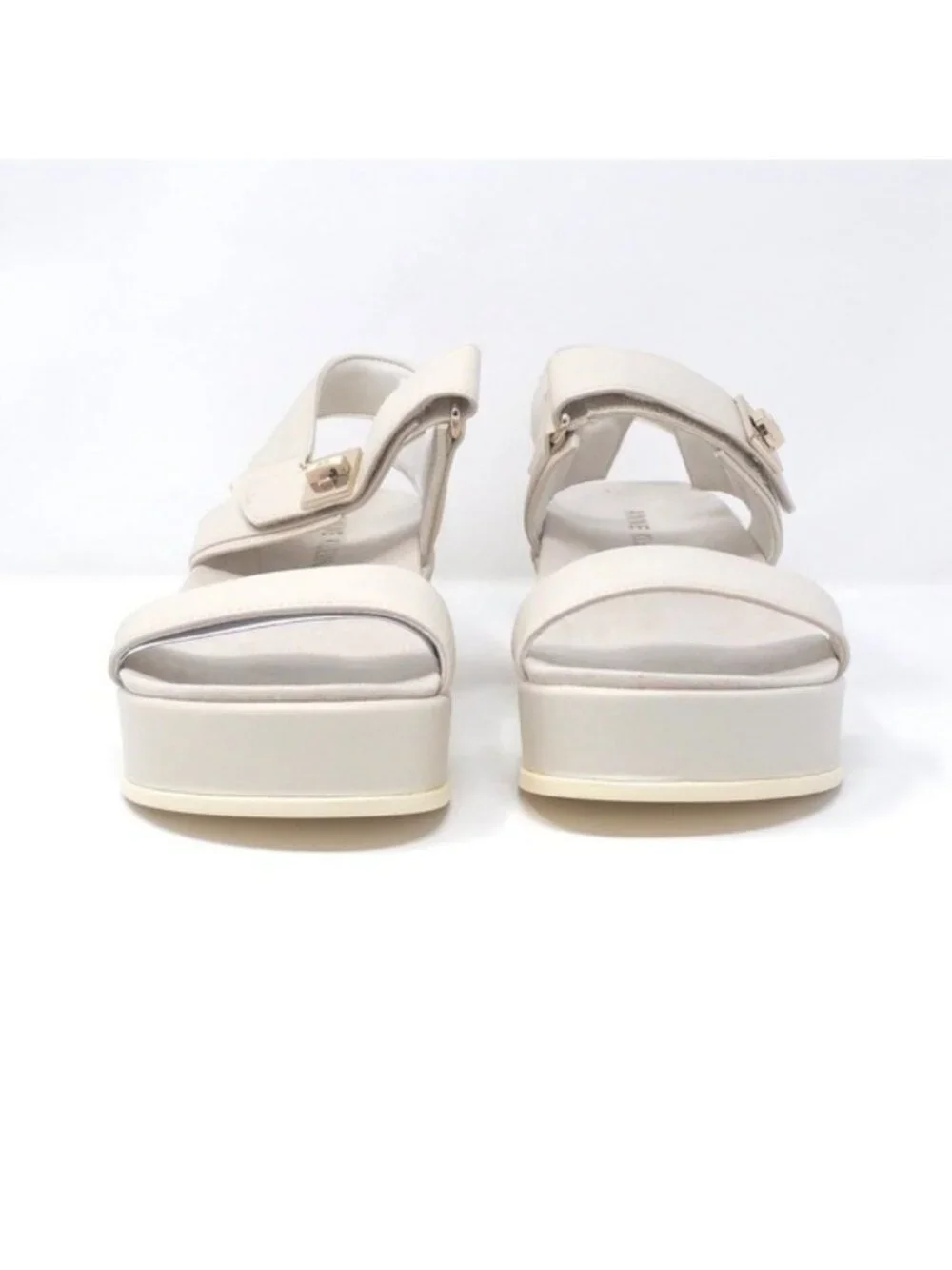 Anne Klein Akverse Off White Sandals Women’s 9M